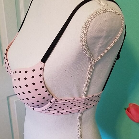 Victoria Secret Bra - Picture 3 of 6